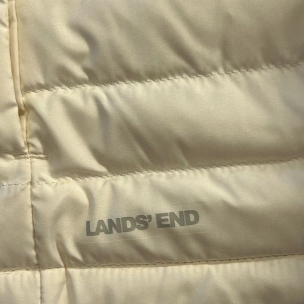 Lands’ End Women's Ivory Down‎ Puffer Vest Size L Petite Lightweight Casu… - Picture 9 of 14